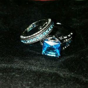 3/20$ Blue jewel ring set